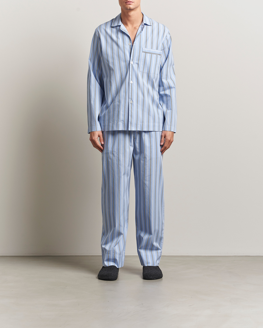 Men | Pyjamas & Robes | Tekla | Poplin Pyjama Shirt Stave Stripes