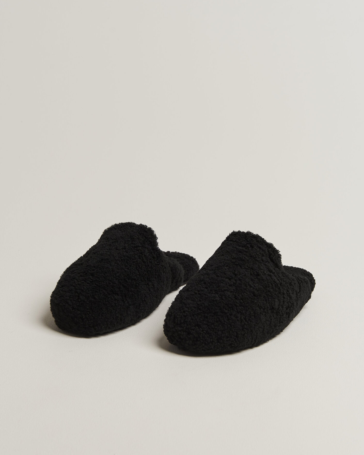 Men | Sandals & Slides | Tekla | Lambswool Shearling Slippers Black
