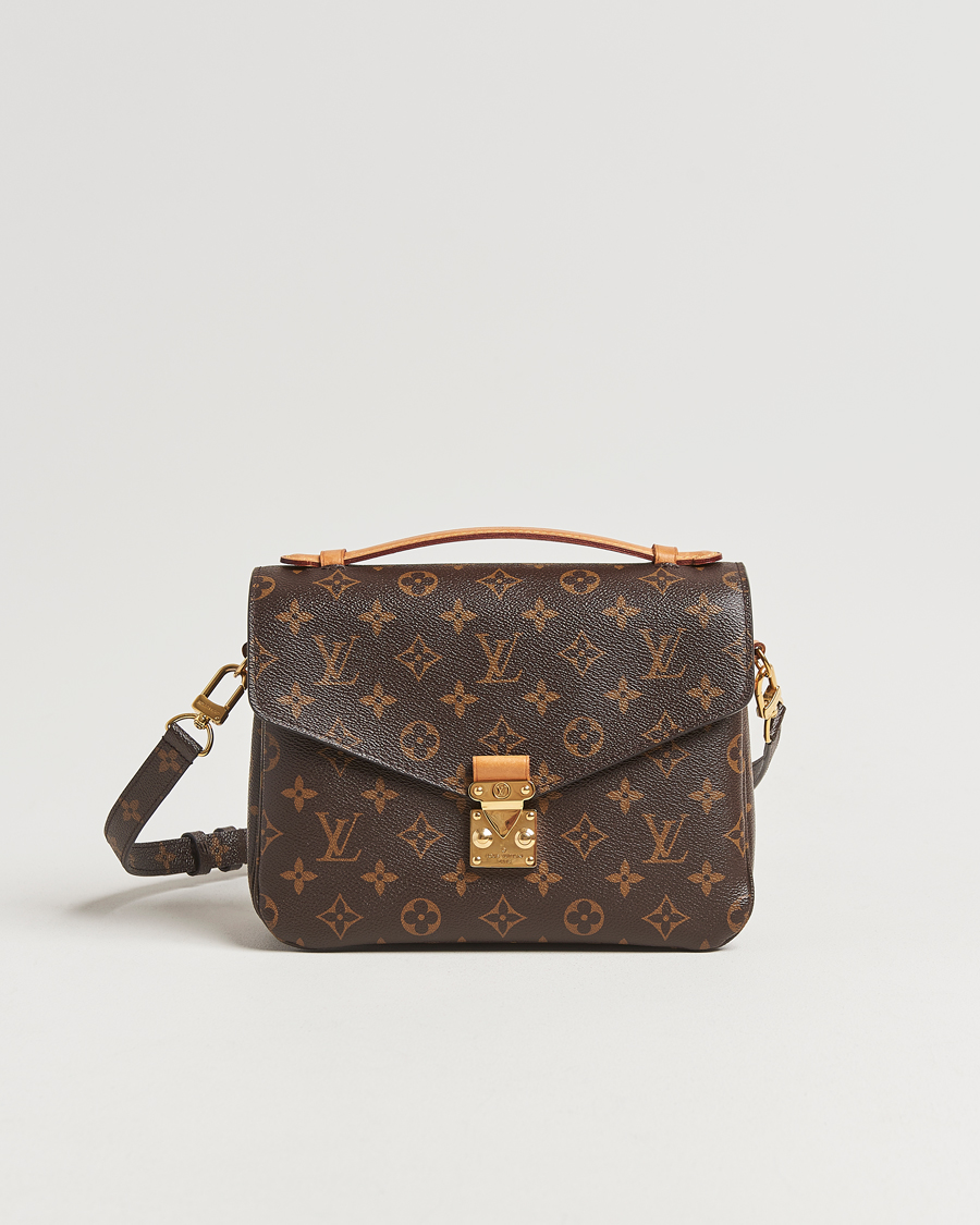 Men | Louis Vuitton Pre-Owned Pochette Métis Monogram | Louis Vuitton Pre-Owned | Pochette Métis Monogram