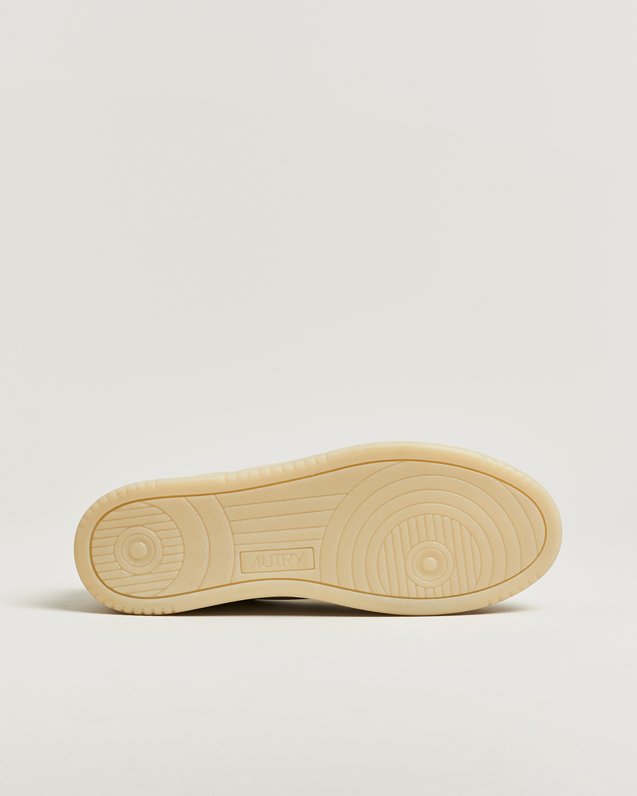 Men | Sneakers | Autry | Dallas Low Leather Sneaker Papyrus