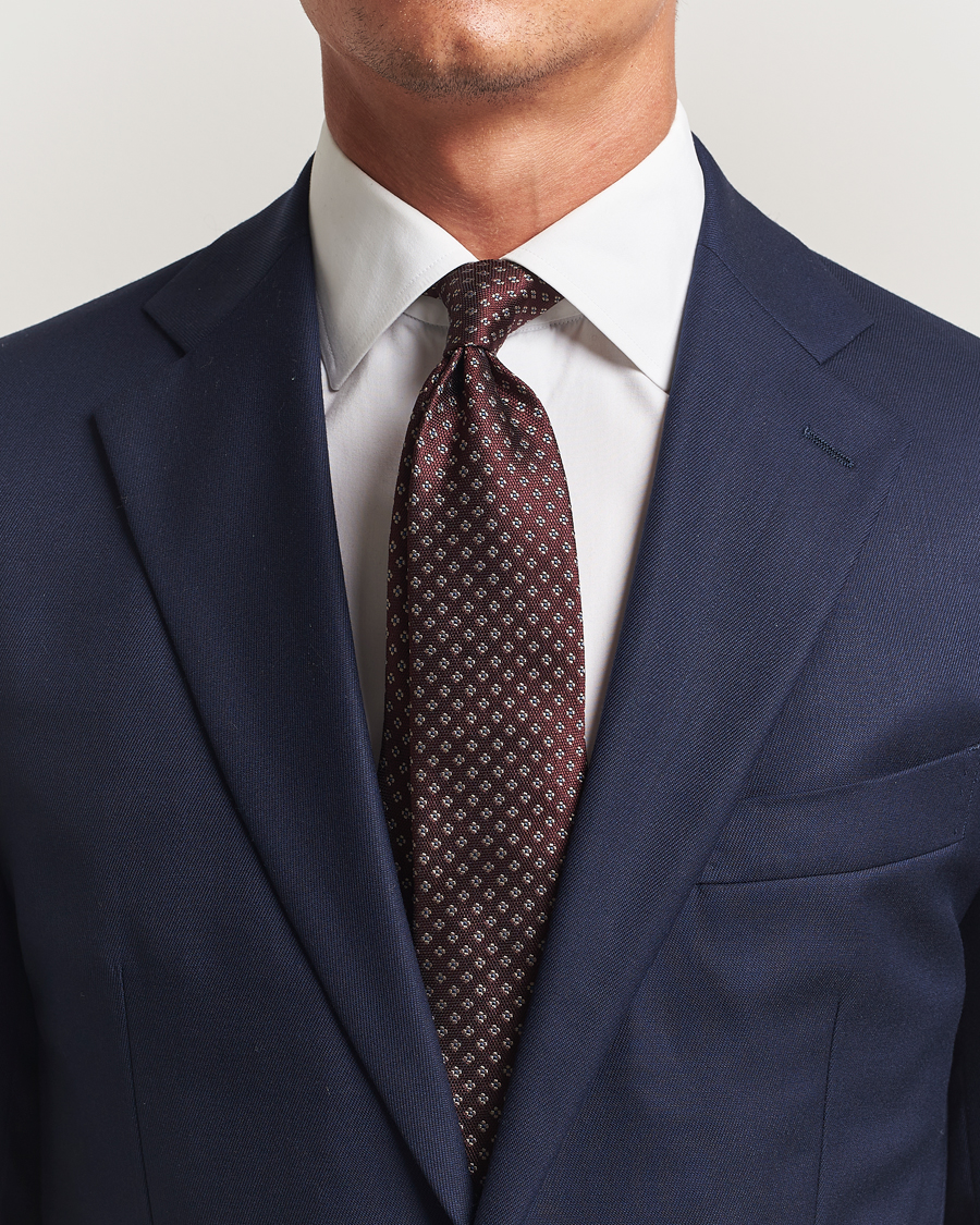 Men | Amanda Christensen Silk Flower 8cm Tie Wine | Amanda Christensen | Silk Flower 8cm Tie Wine