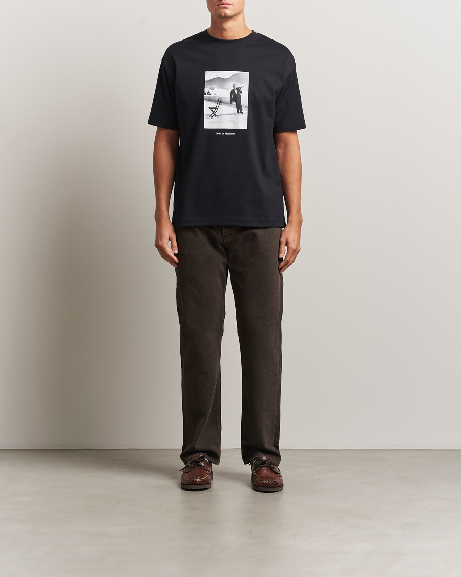 Men | T-Shirts | Drôle de Monsieur | Ice Skating Waiter T-Shirt Black