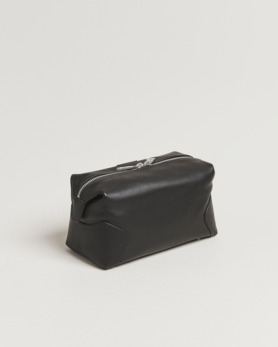 Men | Belstaff Maclagan Leather Wash Bag Black | Belstaff | Maclagan Leather Wash Bag Black