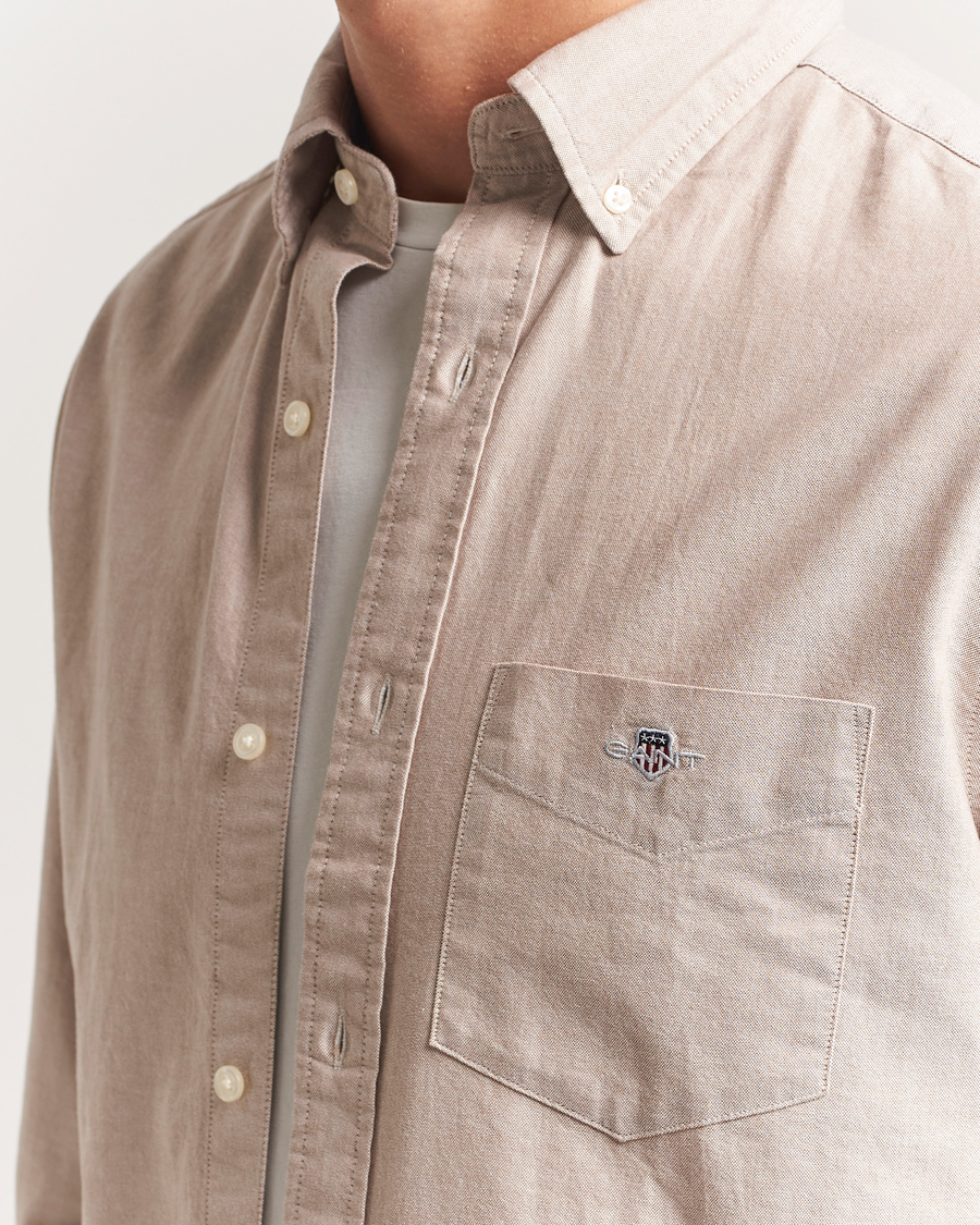 Men | Shirts | GANT | Regluar Fit Classic Oxford Shirt Warm Khaki