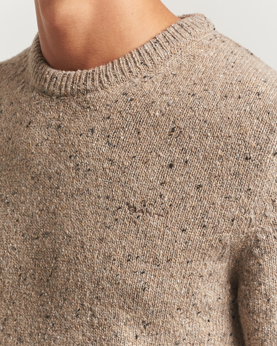 Men | Sweaters & Knitwear | GANT | Neps Wool Crew Neck Sand Melange