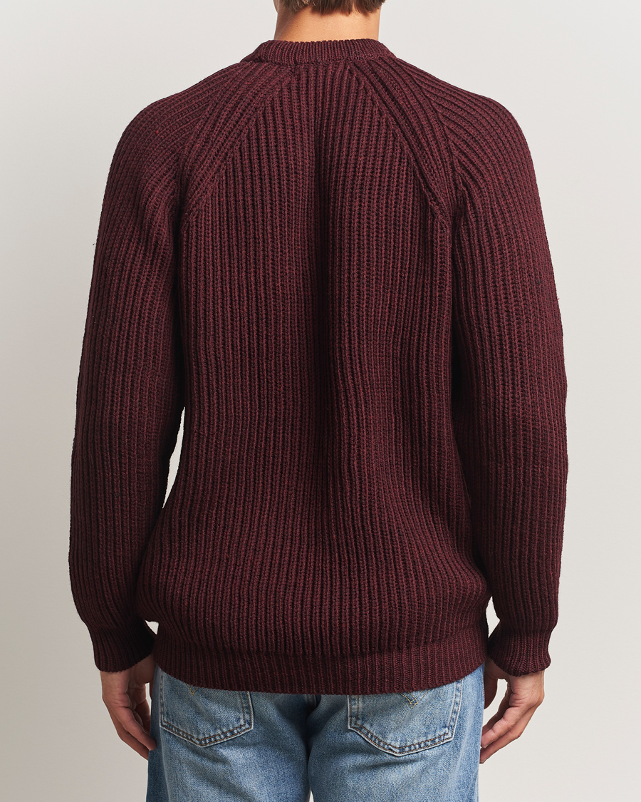 Men | Sweaters & Knitwear | Gloverall | Fisherman Rib Chunky Wool Crew Neck Burgundy
