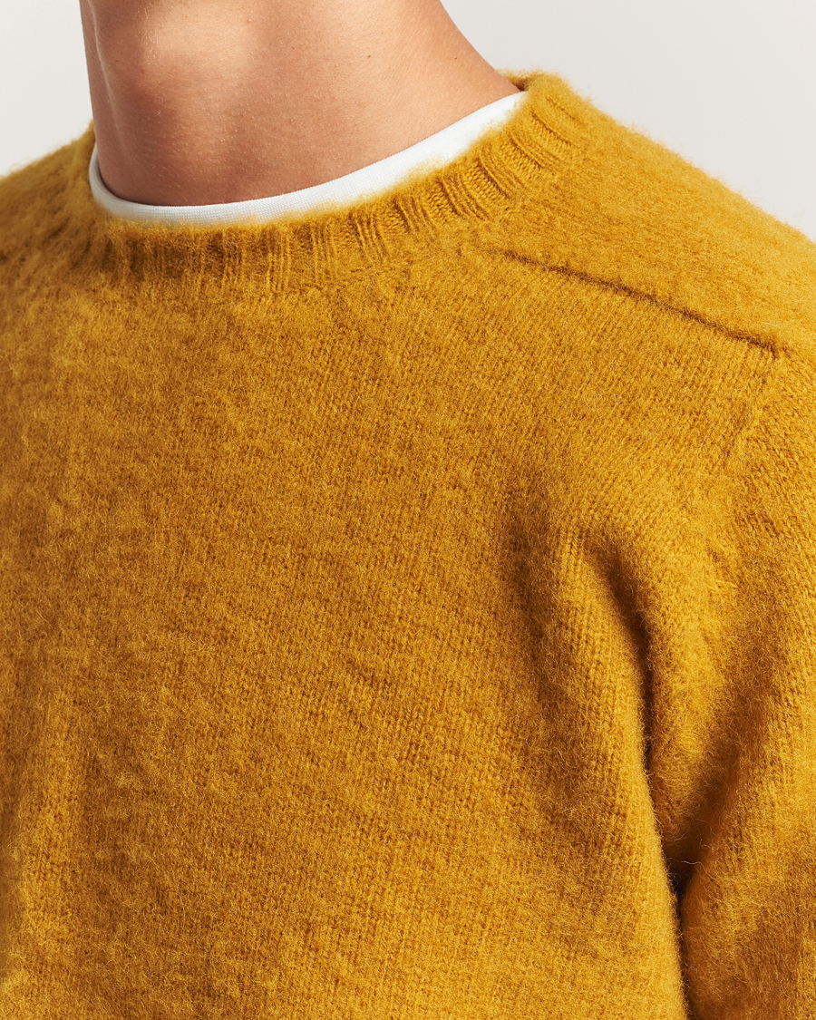Men | Sweaters & Knitwear | Howlin' | Shaggy Bear Sweater Harvest Gold