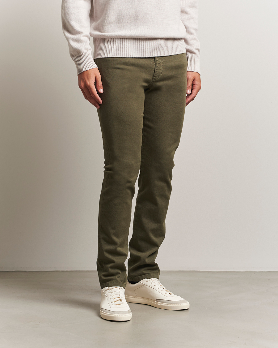 Men | Trousers | J.Lindeberg | Jax Left Hand Twill Jeans Forest Green