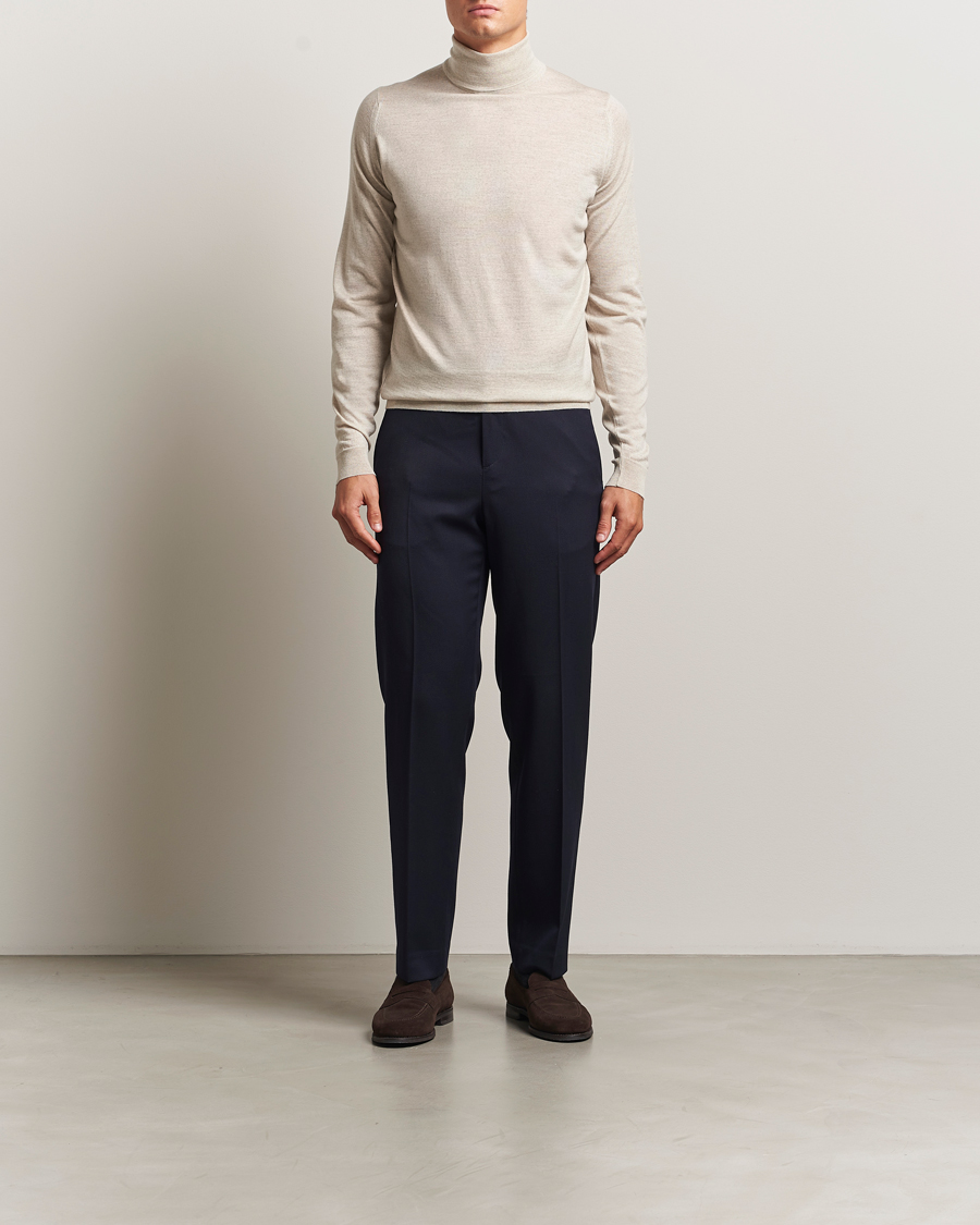 Men | Sweaters & Knitwear | John Smedley | Cherwell Extra Fine Merino Rollneck Grey Fleece