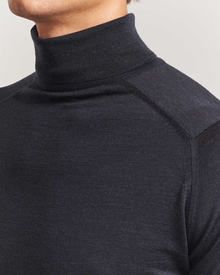 Men | Sweaters & Knitwear | John Smedley | Cherwell Extra Fine Merino Rollneck Hepburn Smoke