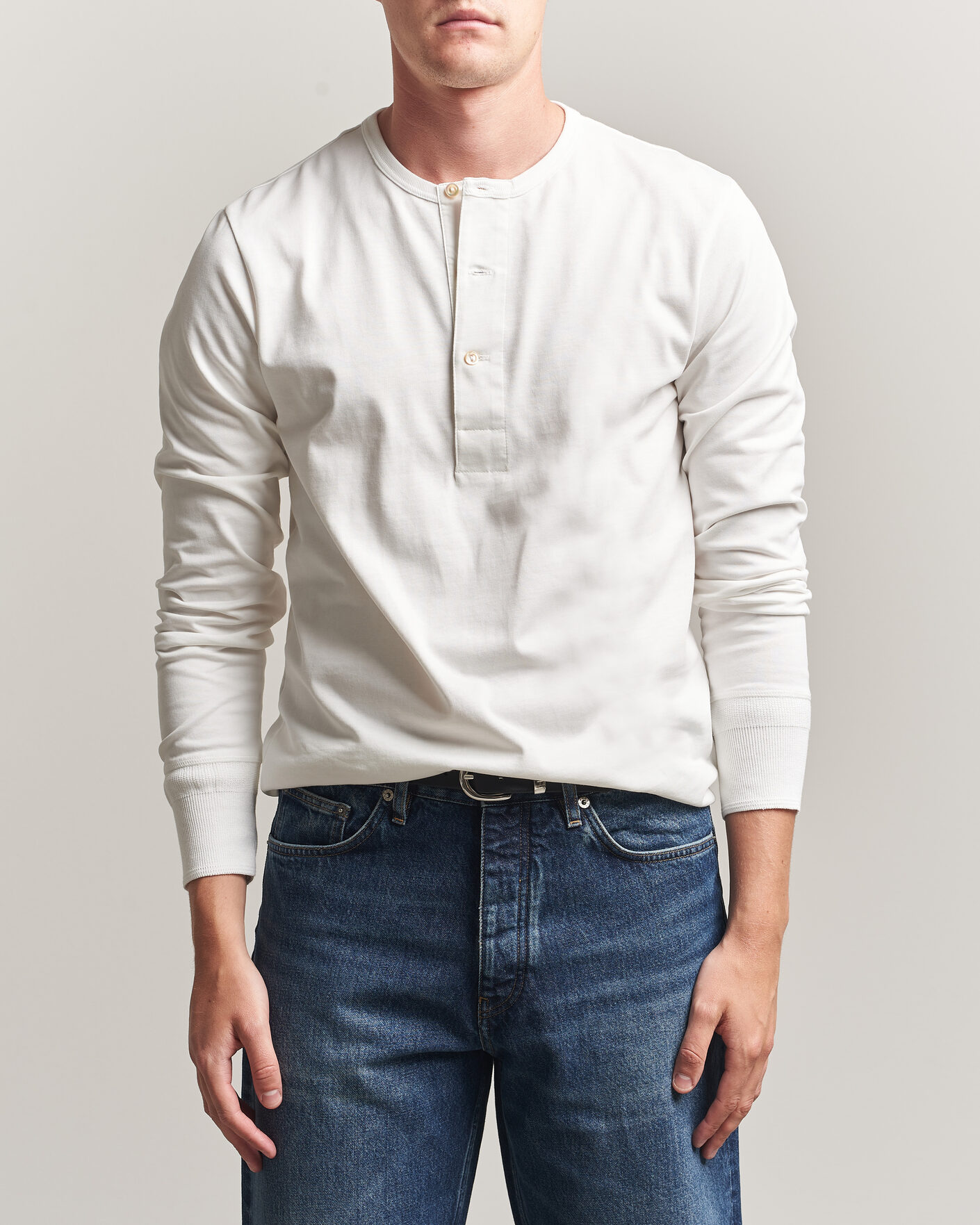 Men | Sweaters & Knitwear | Merz b. Schwanen | Classic Fit Sturdy Organic Cotton Henley White