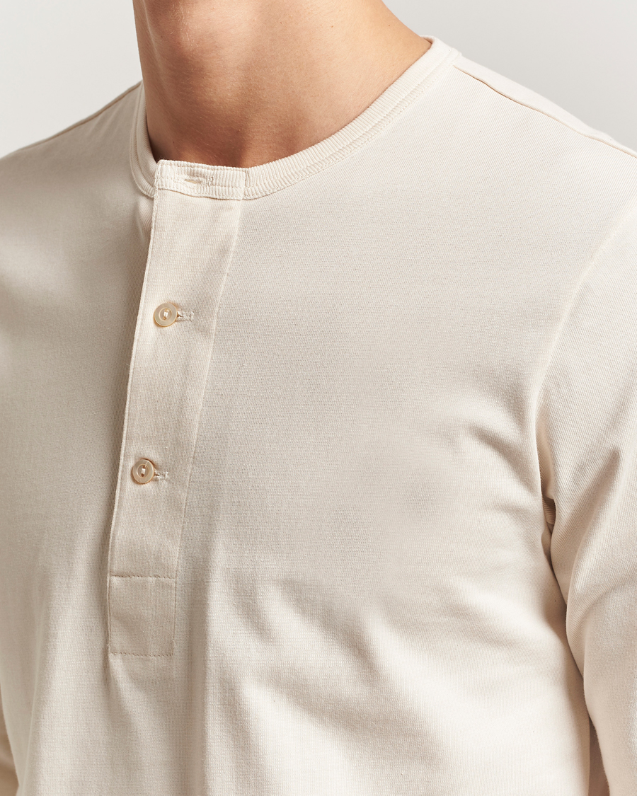 Men | Sweaters & Knitwear | Merz b. Schwanen | Classic Fit Sturdy Organic Cotton Henley Nature