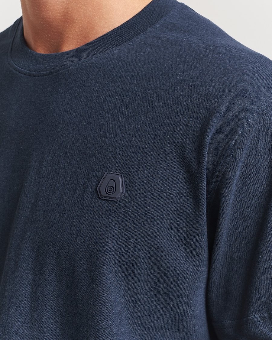 Men | T-Shirts | Sail Racing | Tornado Crew Neck T-Shirt Navy