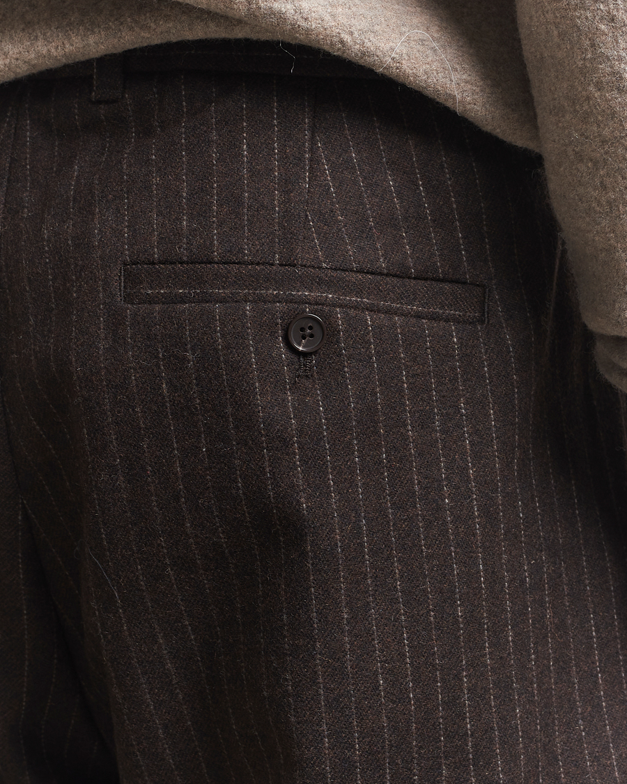 Men | Trousers | NN07 | Kay Wool Pleated Pinstriped Trousers Brown