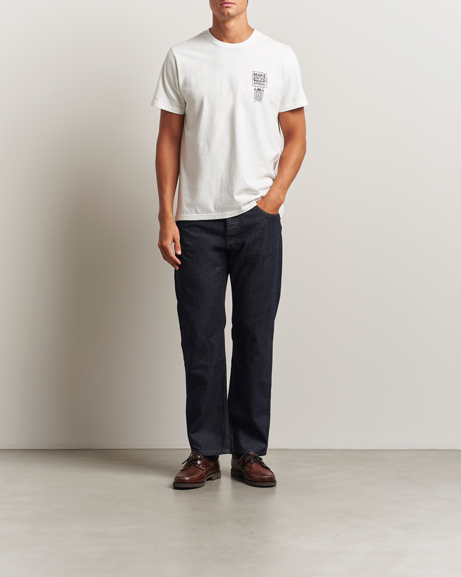 Men | T-Shirts | Nudie Jeans | Roy Garbage T-Shirt Chalk White