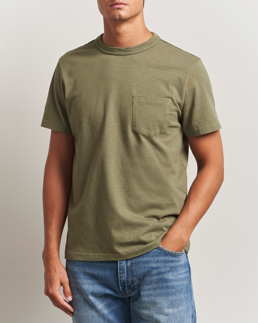 Men | T-Shirts | Nudie Jeans | Roy Heavy Slub T-Shirt Olive