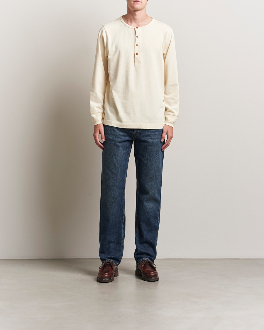 Men | Sweaters & Knitwear | Nudie Jeans | Long Sleeved Henley Ecru