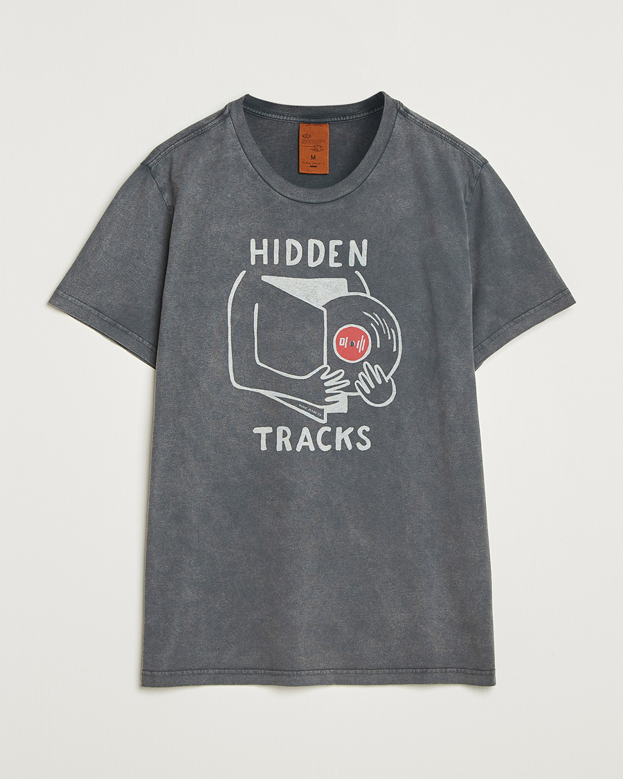 Men | T-Shirts | Nudie Jeans | Roy Hidden Track T-Shirt Antracite