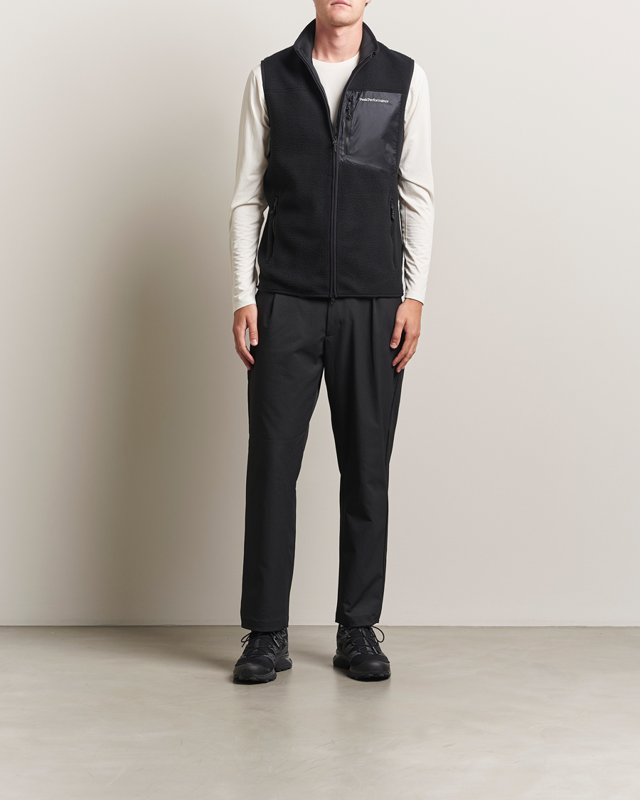 Men | Sweaters & Knitwear | Peak Performance | Pile Vest Black
