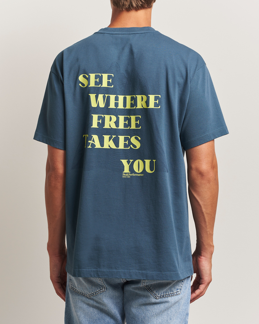 Men | T-Shirts | Peak Performance | Graphic Crew Neck T-Shirt Mountain Lake