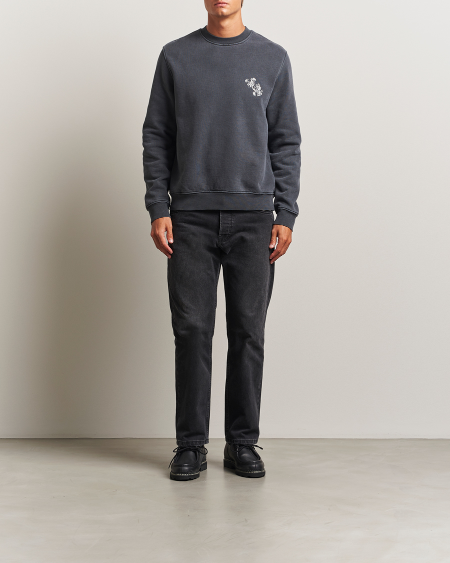 Men | Sweaters & Knitwear | Samsøe Samsøe | Phil Printed Crew Neck Sweatshirt Washed Black