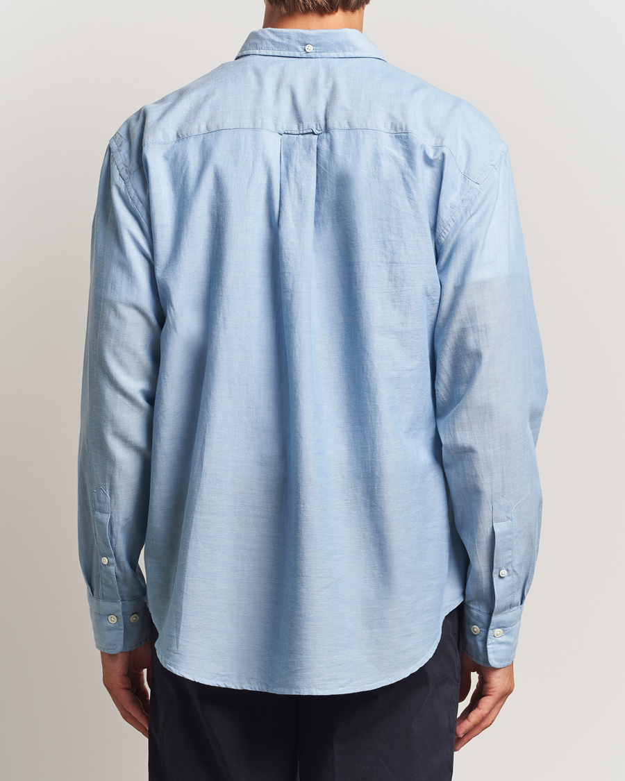 Men | Shirts | GANT 240 Mulberry Street | Relaxed Fit Chambray Shirt Light Indigo