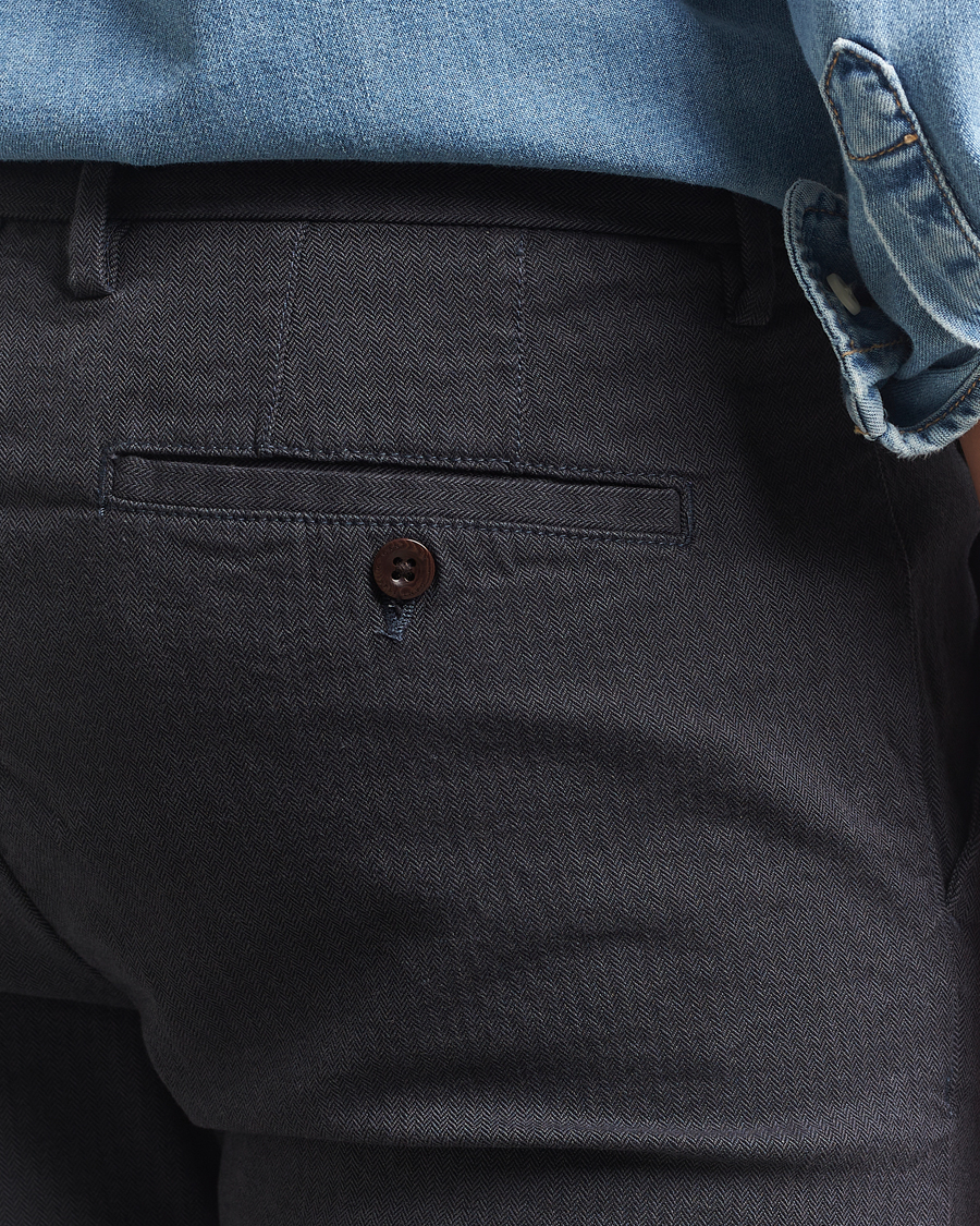 Men | Trousers | Gant | Slim Fit Cotton Herringbone Trousers Antracite