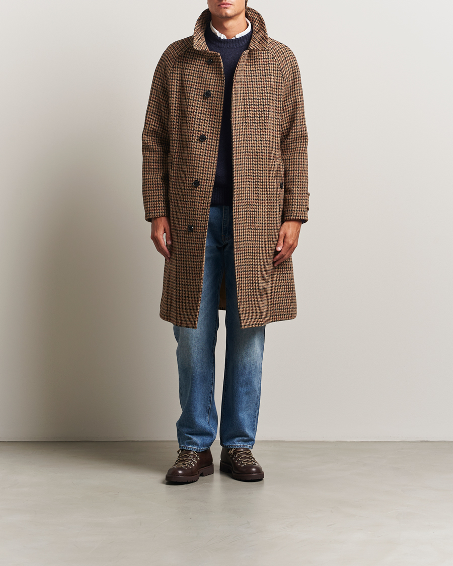 Men | Coats & Jackets | Gloverall | Harris Tweed Mac Coat Brown