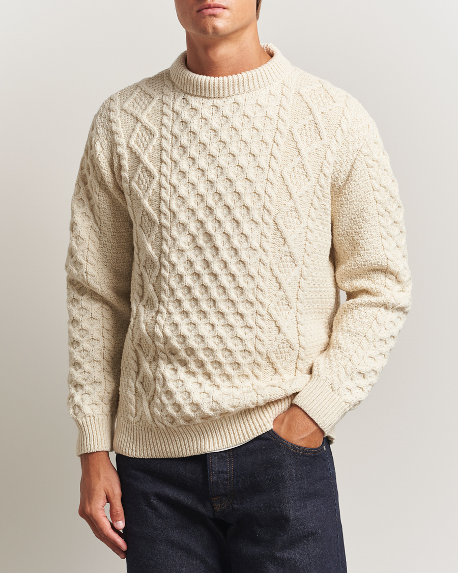 Men | Sweaters & Knitwear | Gloverall | Aran Wool Knitted Sweater Ecru