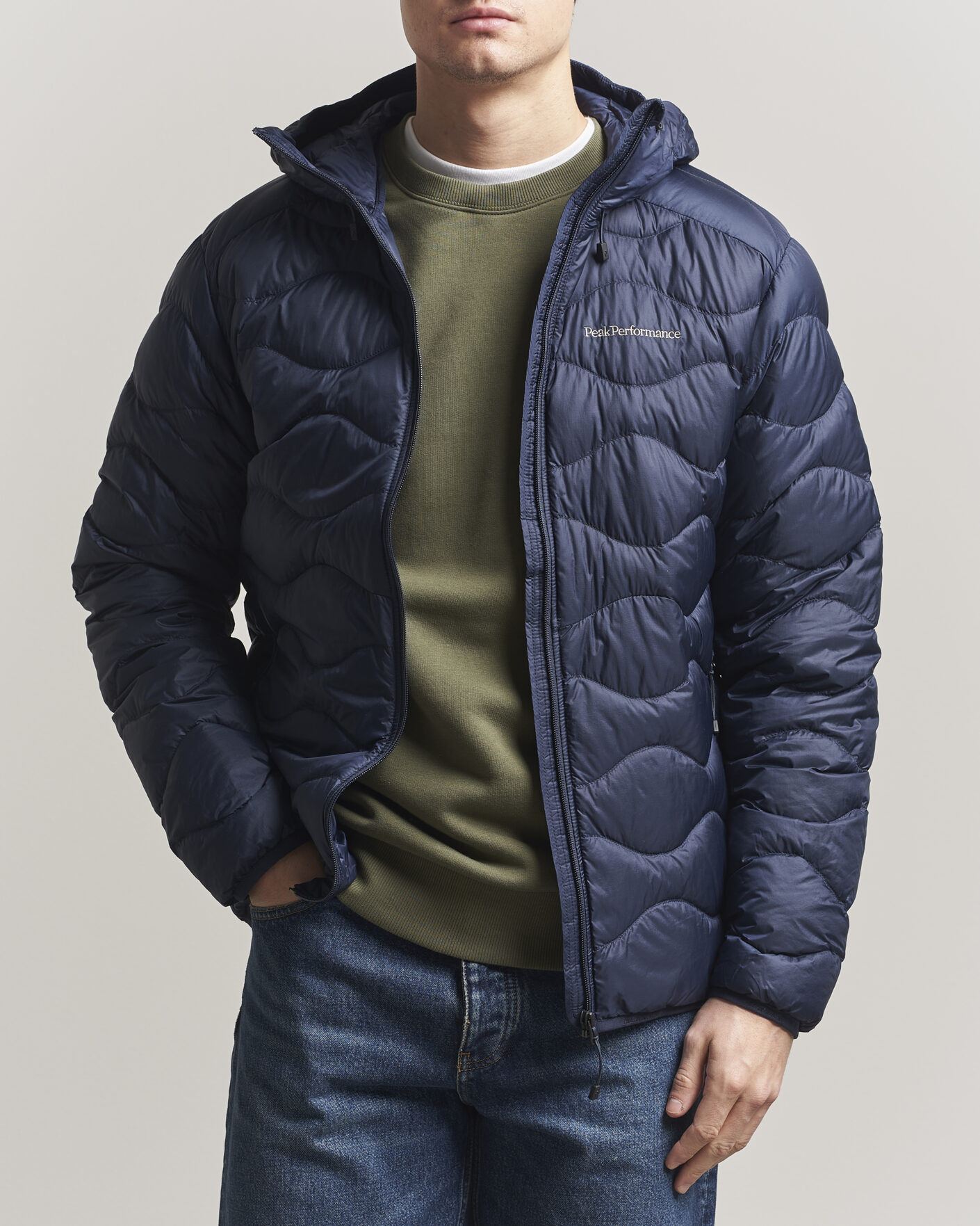 Men | Coats & Jackets | Peak Performance | Helium Down Hooded Jacket Blue Shadow