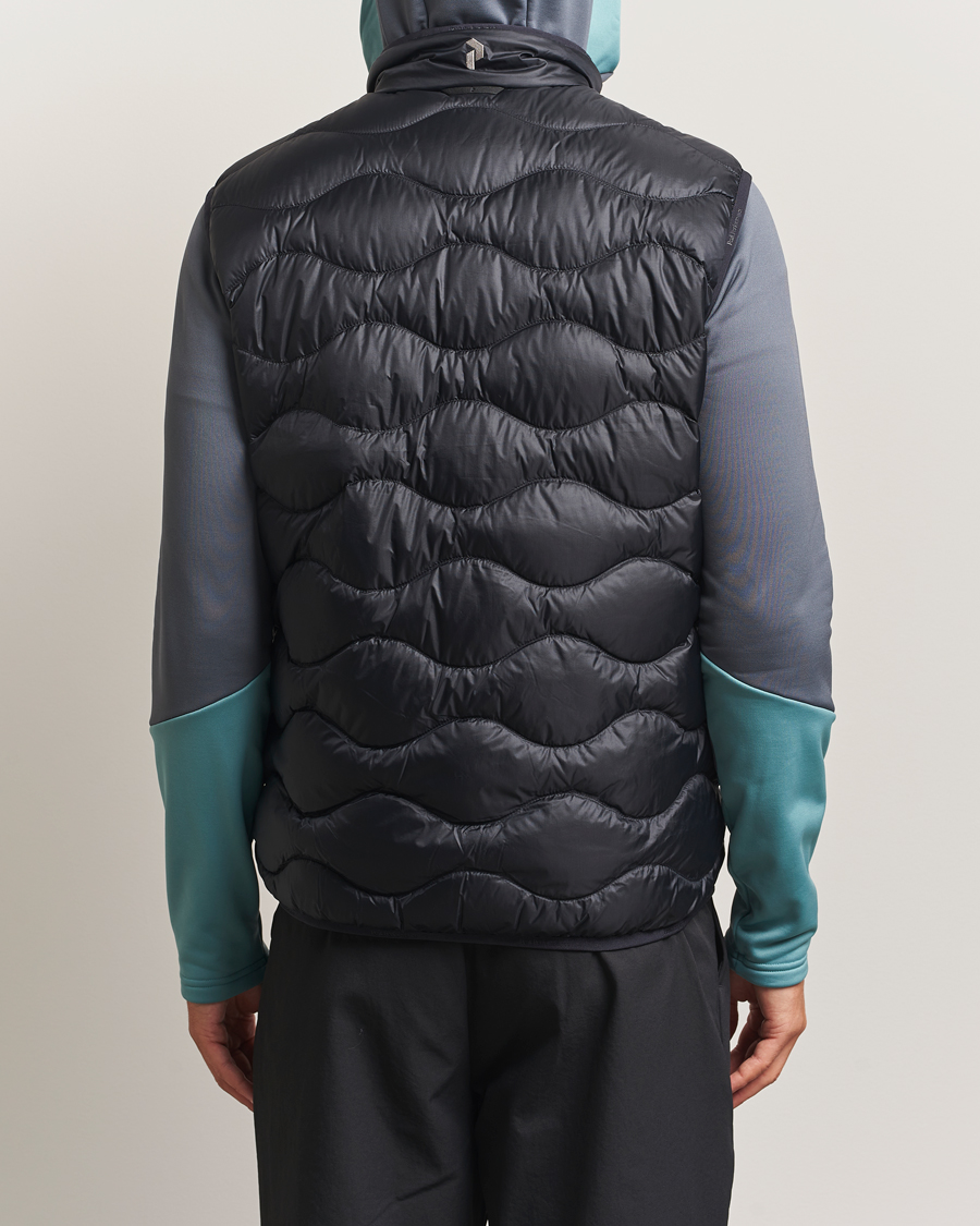 Men | Coats & Jackets | Peak Performance | Helium Down Vest Black