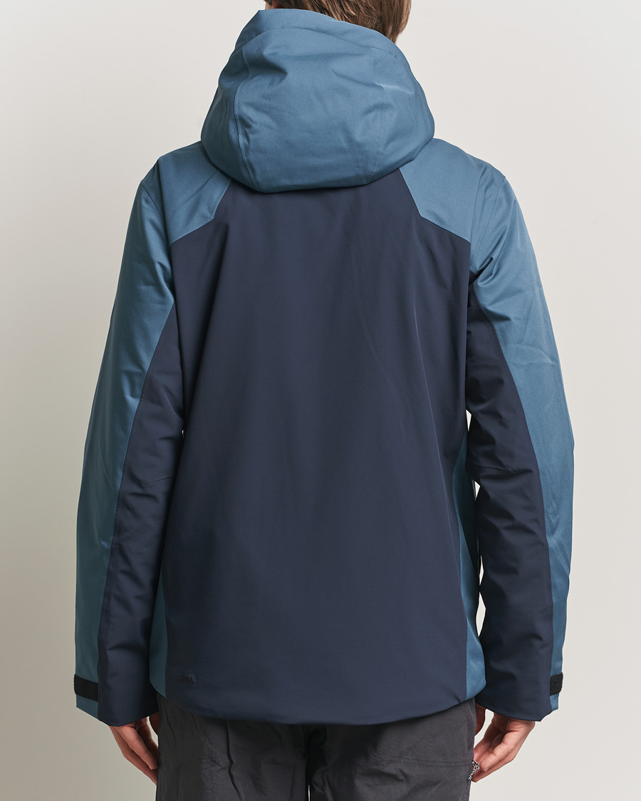 Men | Coats & Jackets | Peak Performance | Whitelight Insulated Jacket Blue Shadow