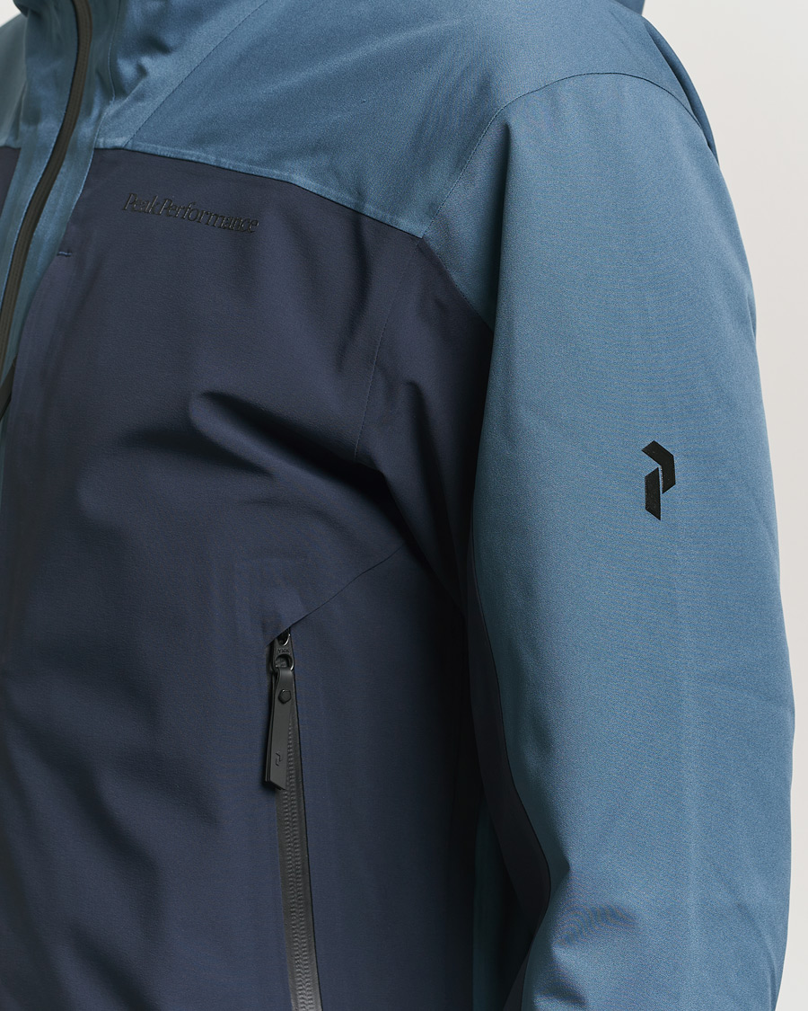 Men | Coats & Jackets | Peak Performance | Whitelight Insulated Jacket Blue Shadow