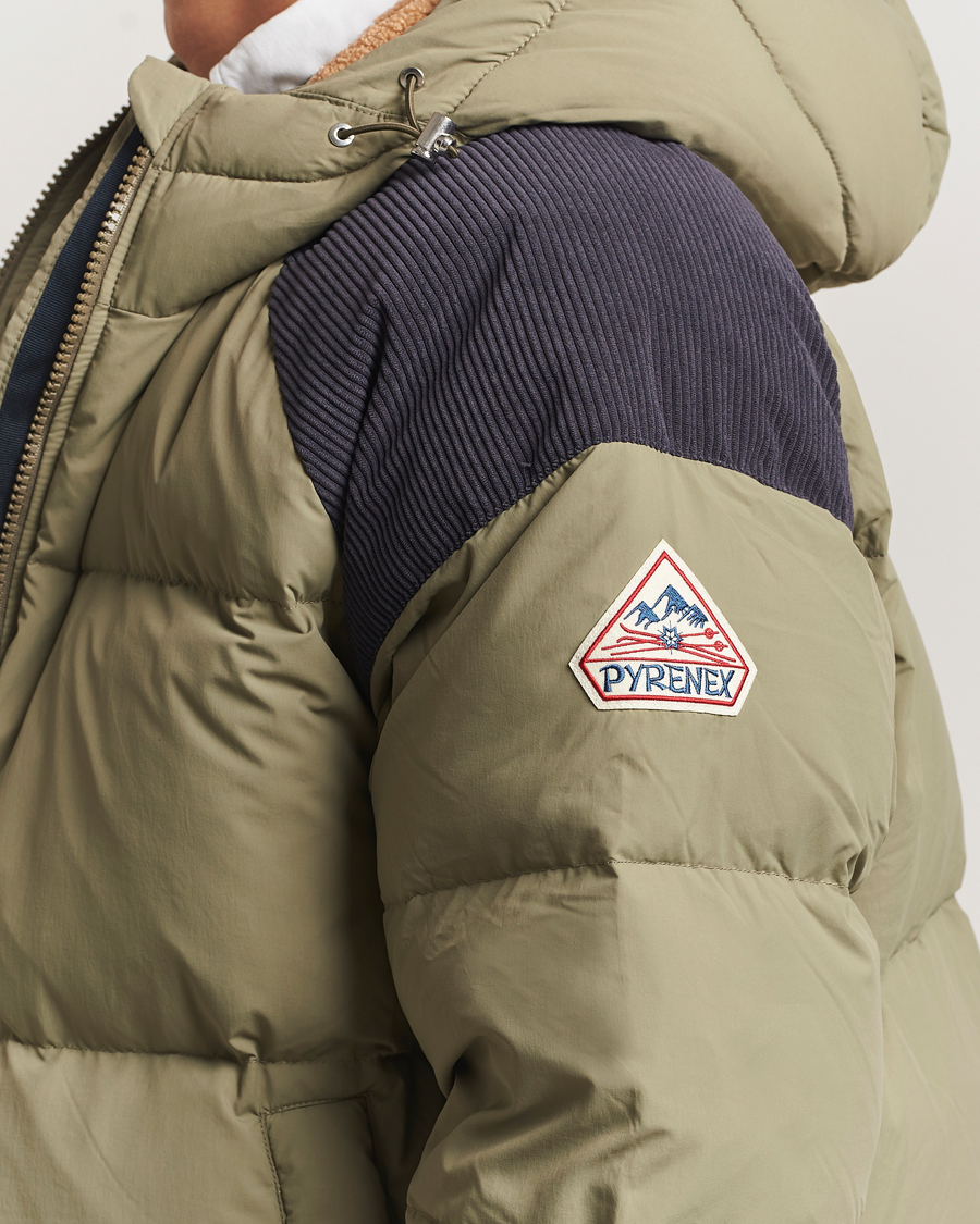 Men | Coats & Jackets | Pyrenex | Retro Sten Hooded Puffer Jacket Mermaid