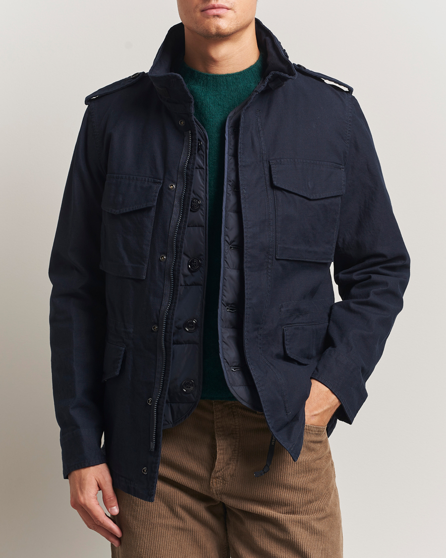 STONE  ネイビー ミリタリージャケット Stone Island Micro Twill Field Jacket Navy Blue at CareOfCarl.com
