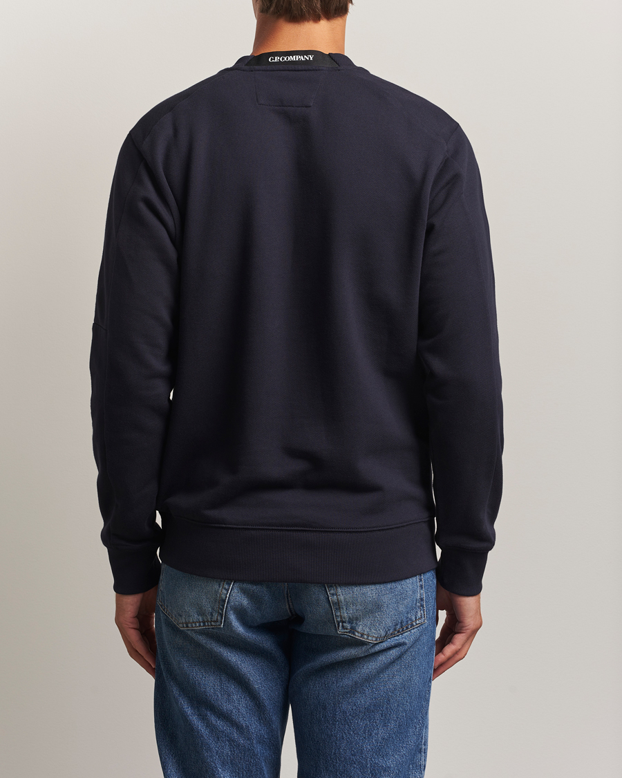 Men | Sweaters & Knitwear | C.P. Company | Diagonal Raised Fleece Lens Sweatshirt Navy