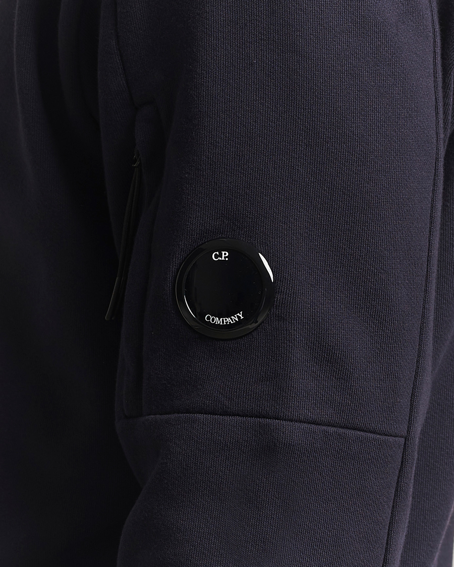 Men | Sweaters & Knitwear | C.P. Company | Diagonal Raised Fleece Lens Sweatshirt Navy