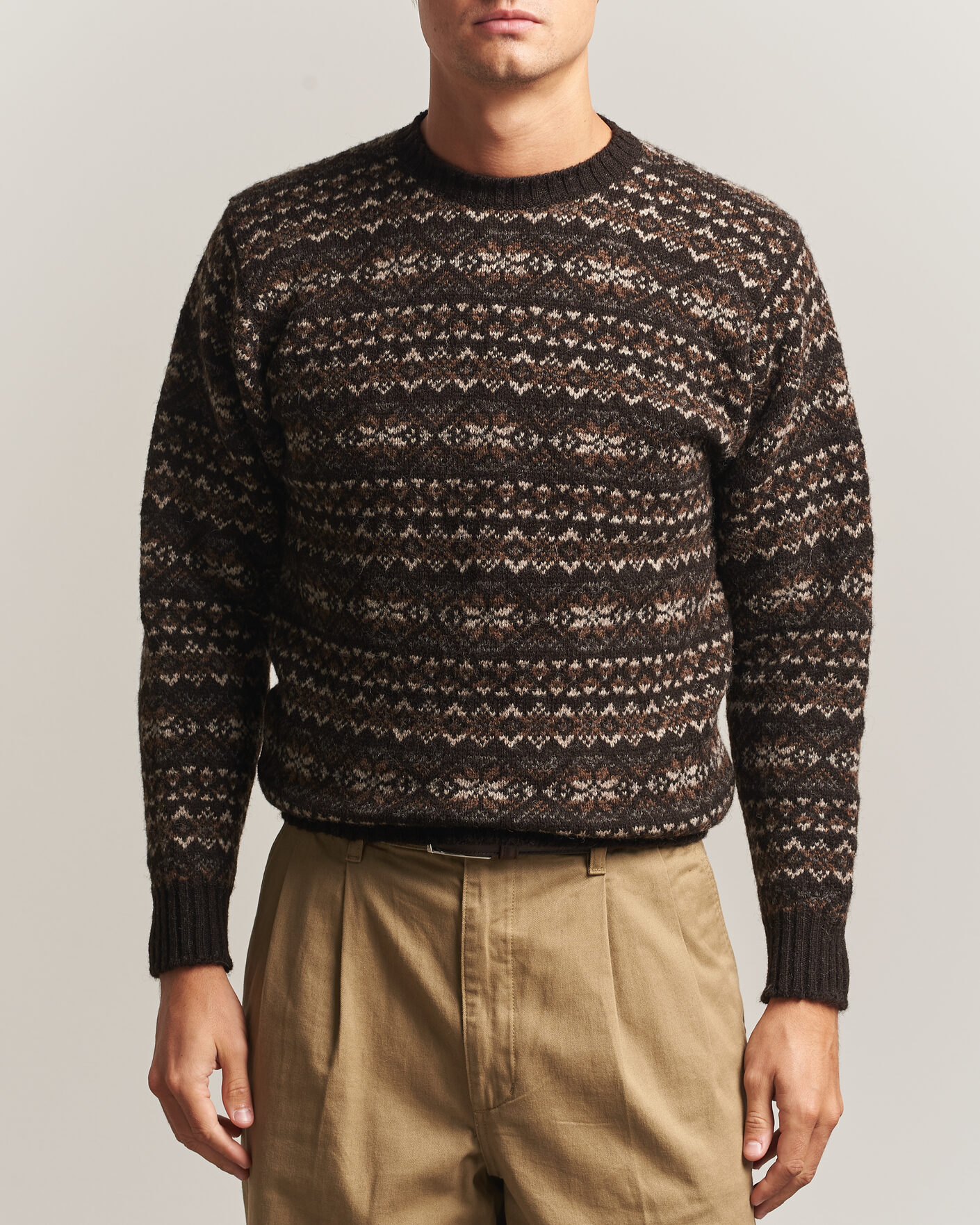 Men | Sweaters & Knitwear | Jamieson's of Shetland | Jamiesons Of Shetland All Over Fair Isle Pullover Crew Neck Dark Brown