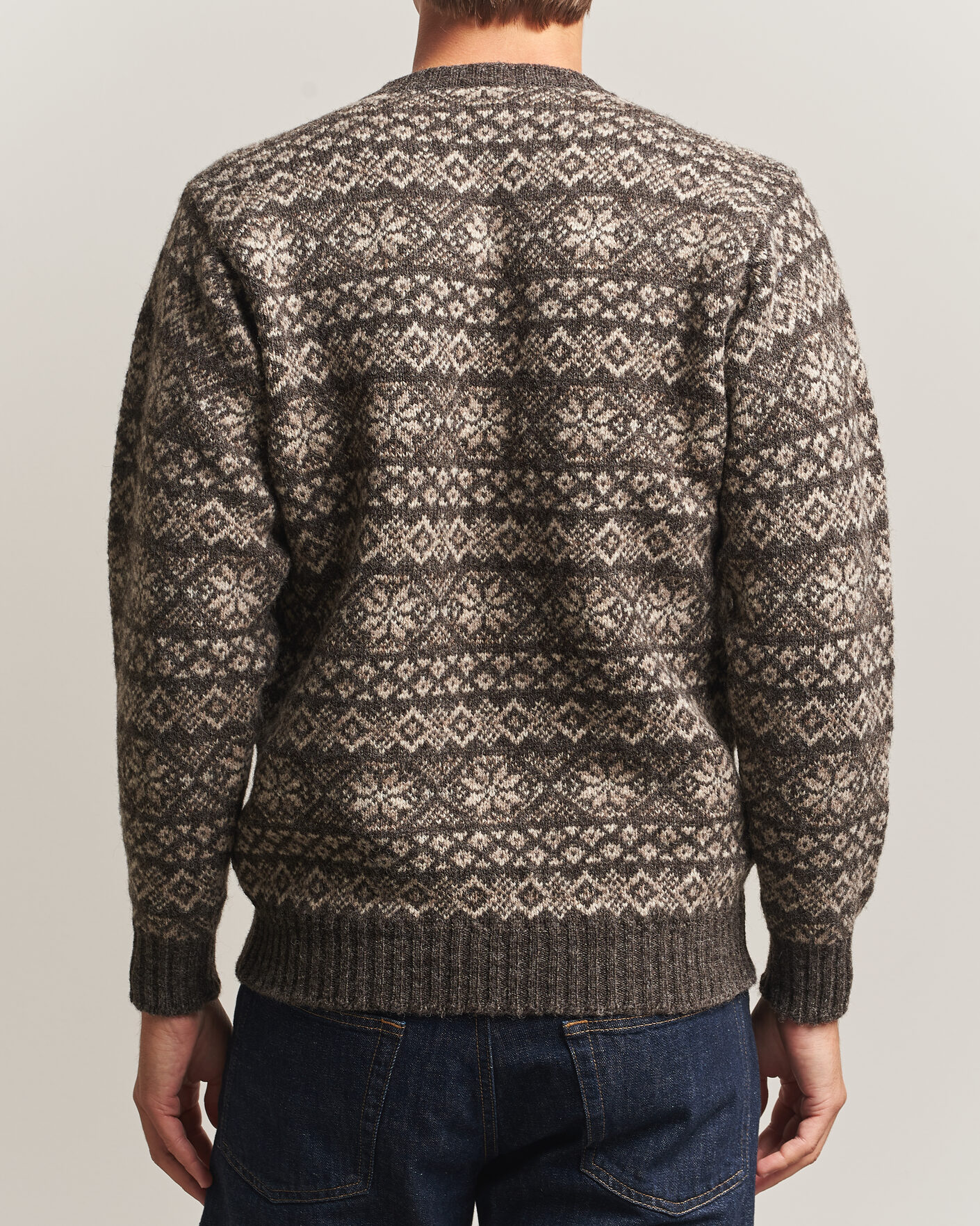Men | Sweaters & Knitwear | Jamieson's of Shetland | Jamiesons Of Shetland All Over Fair Isle Pullover Crew Neck Grey