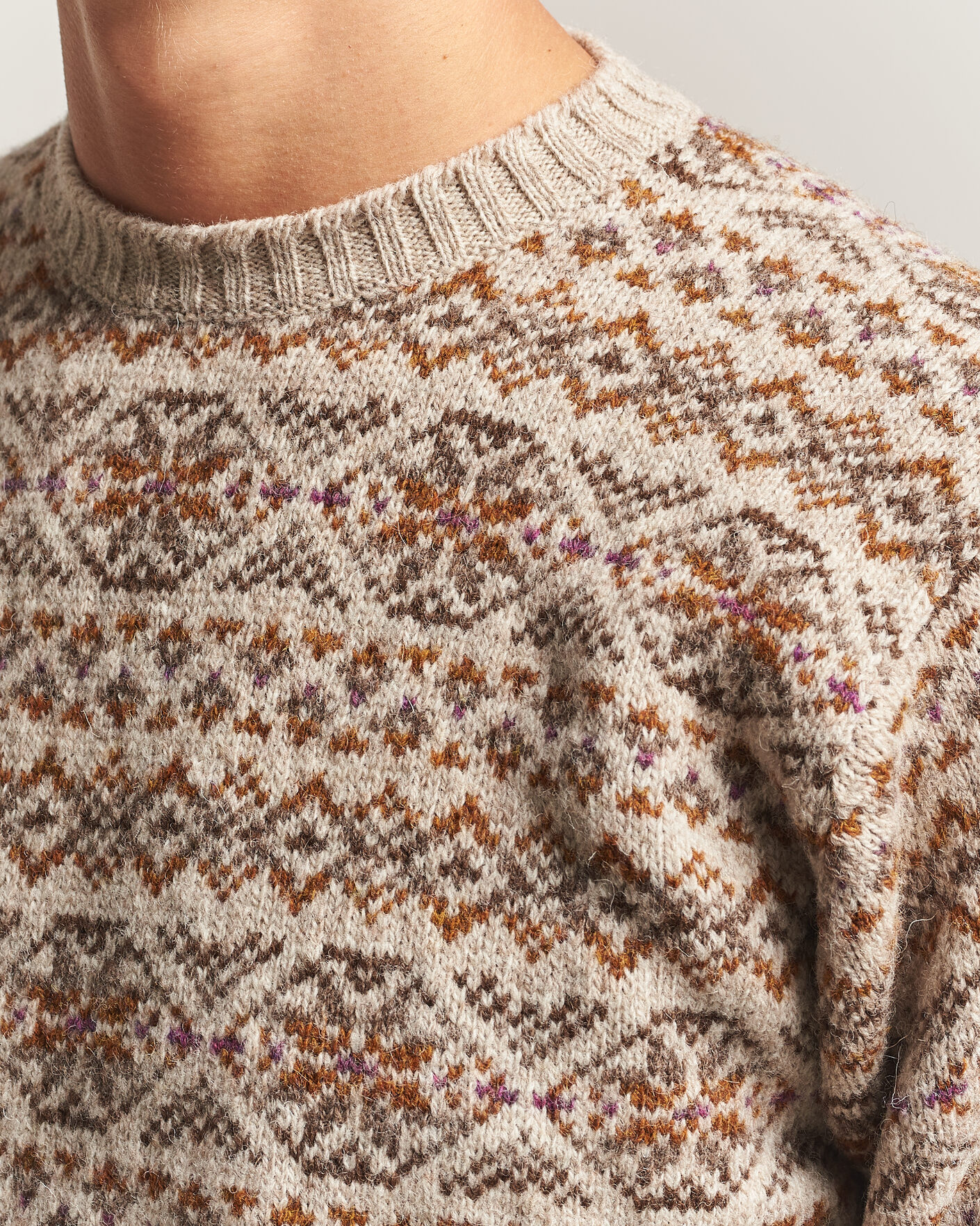 Men | Sweaters & Knitwear | Jamieson's of Shetland | Jamiesons Of Shetland All Over Fair Isle Pullover Crew Neck Natural