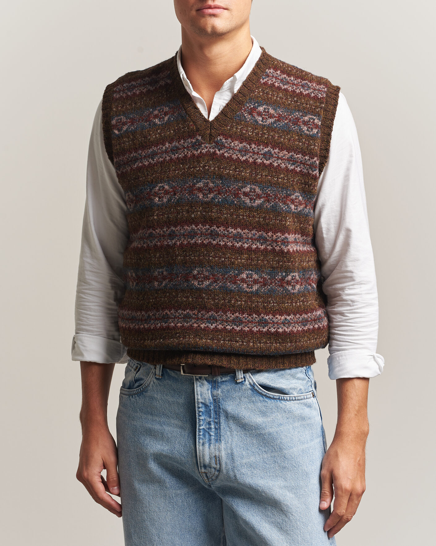 Men | Sweaters & Knitwear | Jamieson's of Shetland | Jamiesons Of Shetland All Over Fair Isle Slipover Moss Green