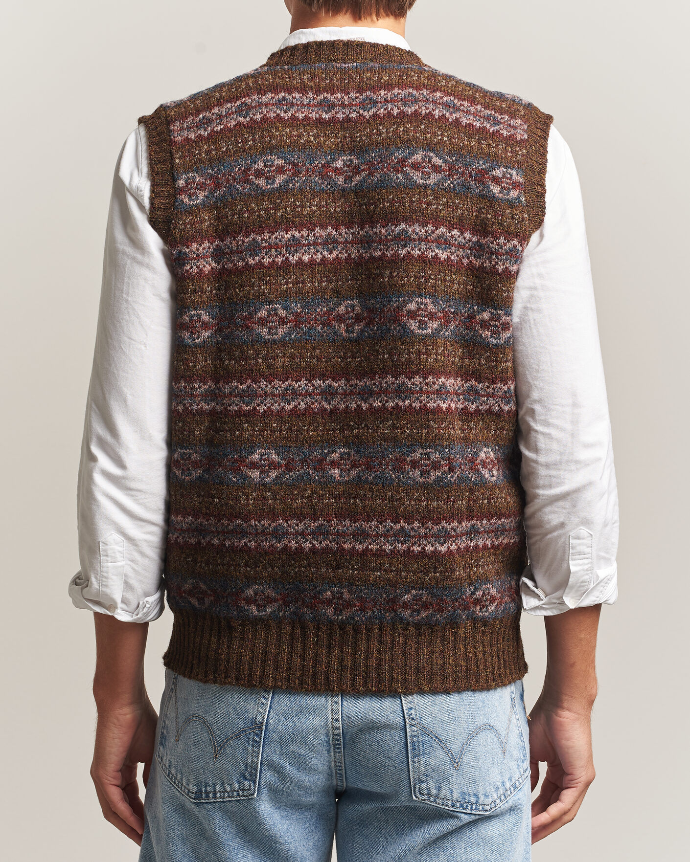 Men | Sweaters & Knitwear | Jamieson's of Shetland | Jamiesons Of Shetland All Over Fair Isle Slipover Moss Green