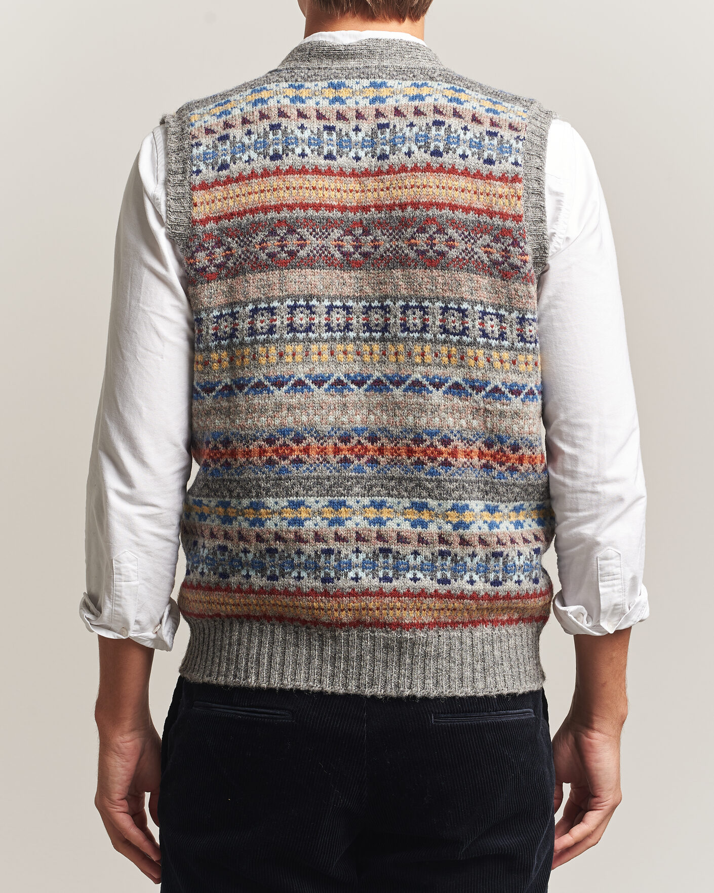 Men | Sweaters & Knitwear | Jamieson's of Shetland | Jamiesons Of Shetland All Over Fair Isle Waistcoat Grey