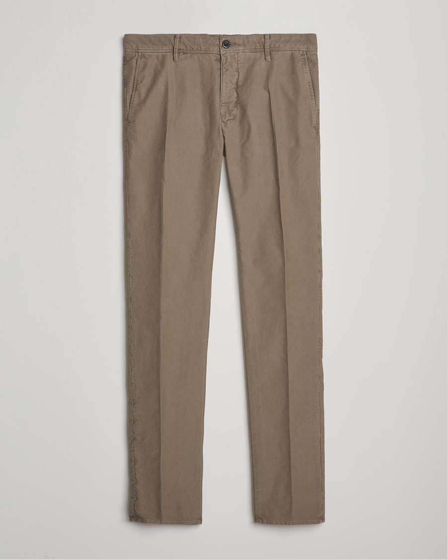 Men | Trousers | Incotex | Slim Fit Garment Dyed Slacks Taupe
