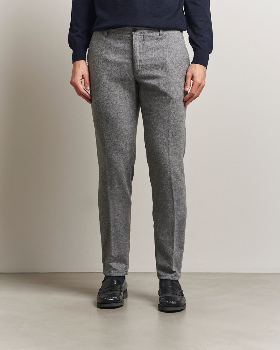Men | Trousers | Incotex | Slim Fit Washed Flannel Slacks Light Grey