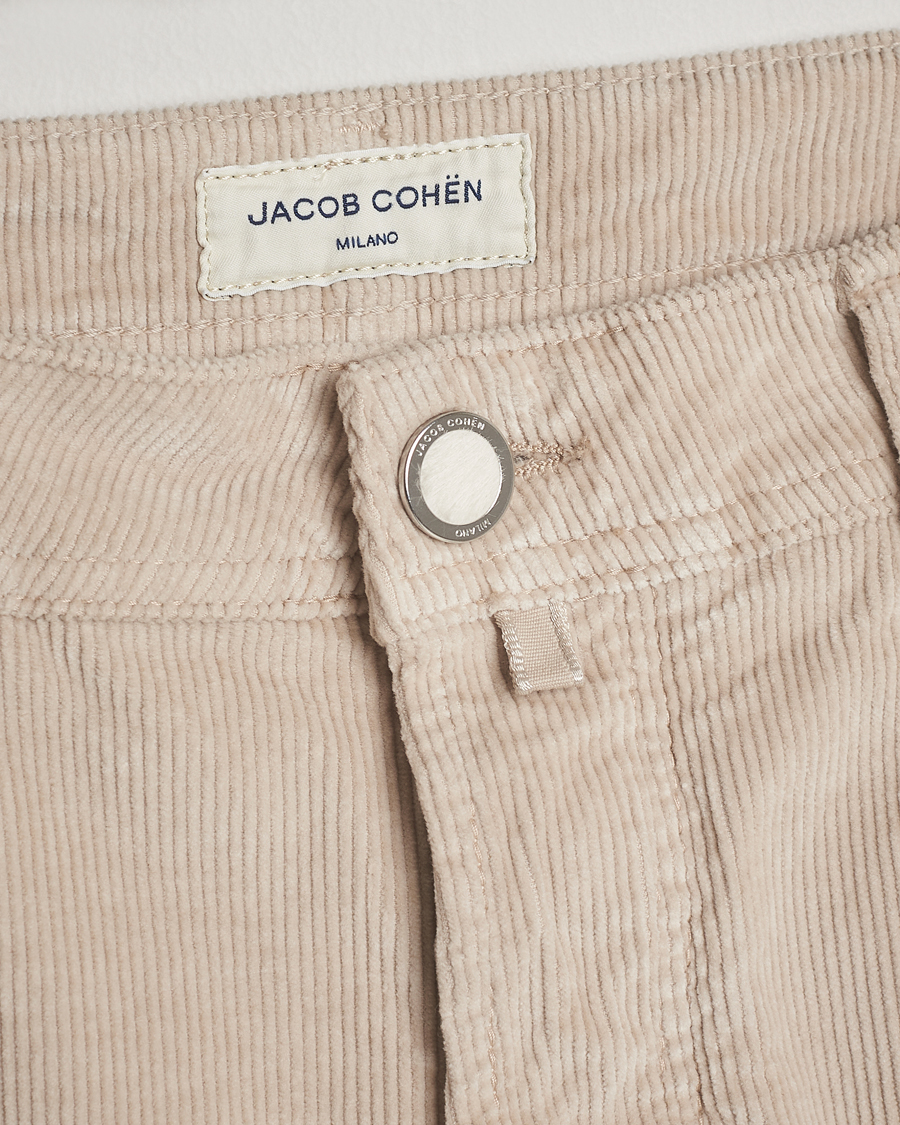 Men | Trousers | Jacob Cohën | Bard 5-Pocket Medium Corduroy Trousers Off White