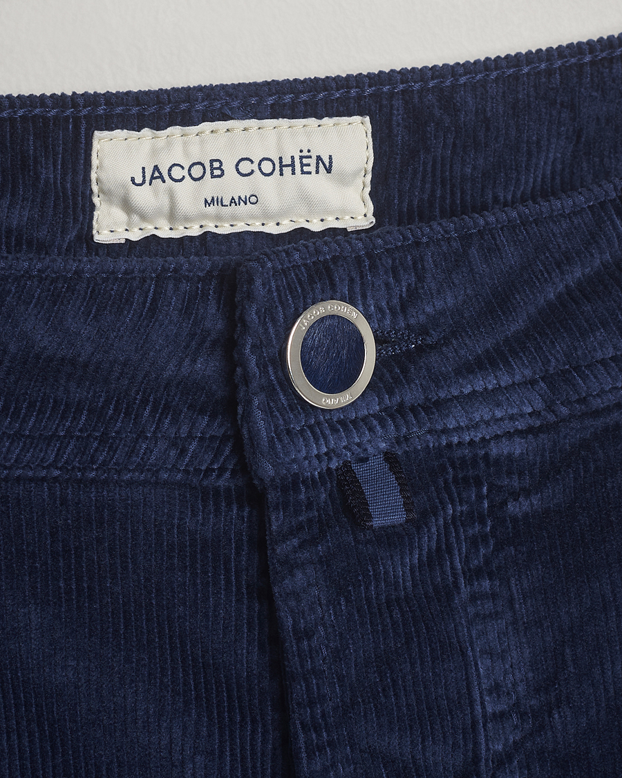 Men | Trousers | Jacob Cohën | Bard 5-Pocket Medium Corduroy Trousers Dark Blue