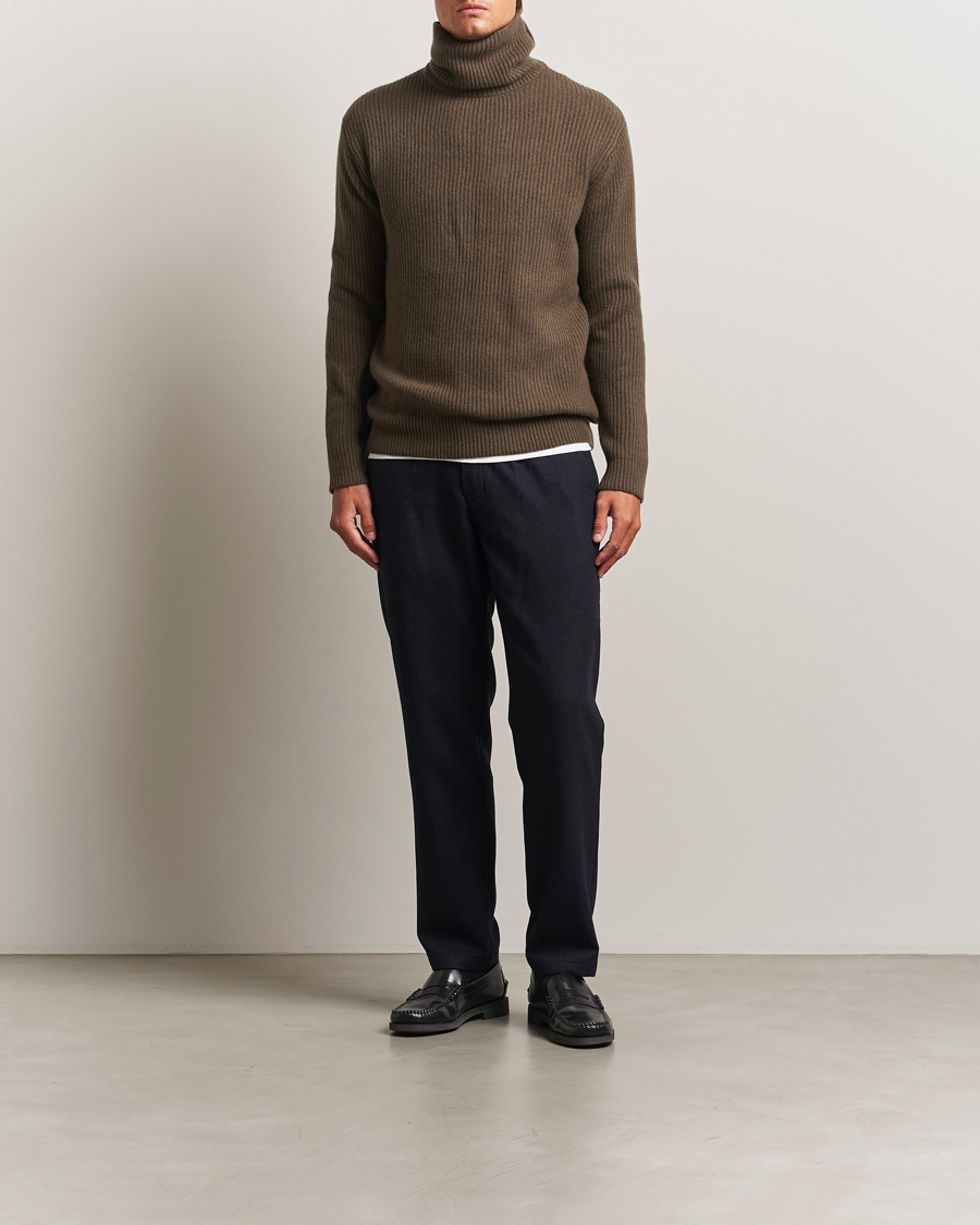 Men | Sweaters & Knitwear | LES DEUX | Eddie Wool Rib Rollneck Teak