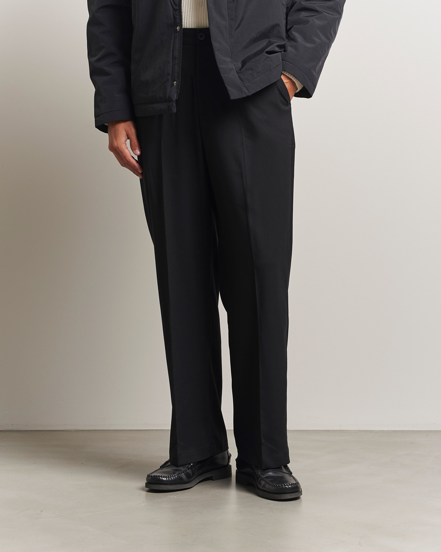 Men | Trousers | LES DEUX | Randall Suiting Pants Black