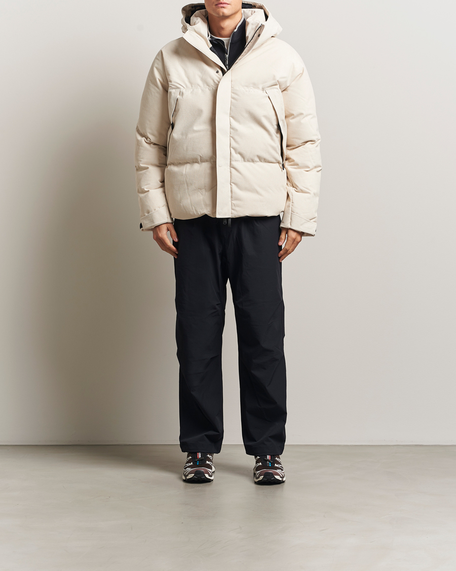 ジャケット・アウター EAPHI CORDUROY PUFFY JACKET IVORY Eaphi CORDUROY PUFFY JACKET手袋付き - メルカリ